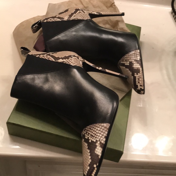 Authentic animal print designer booties. - Picture 2 of 7